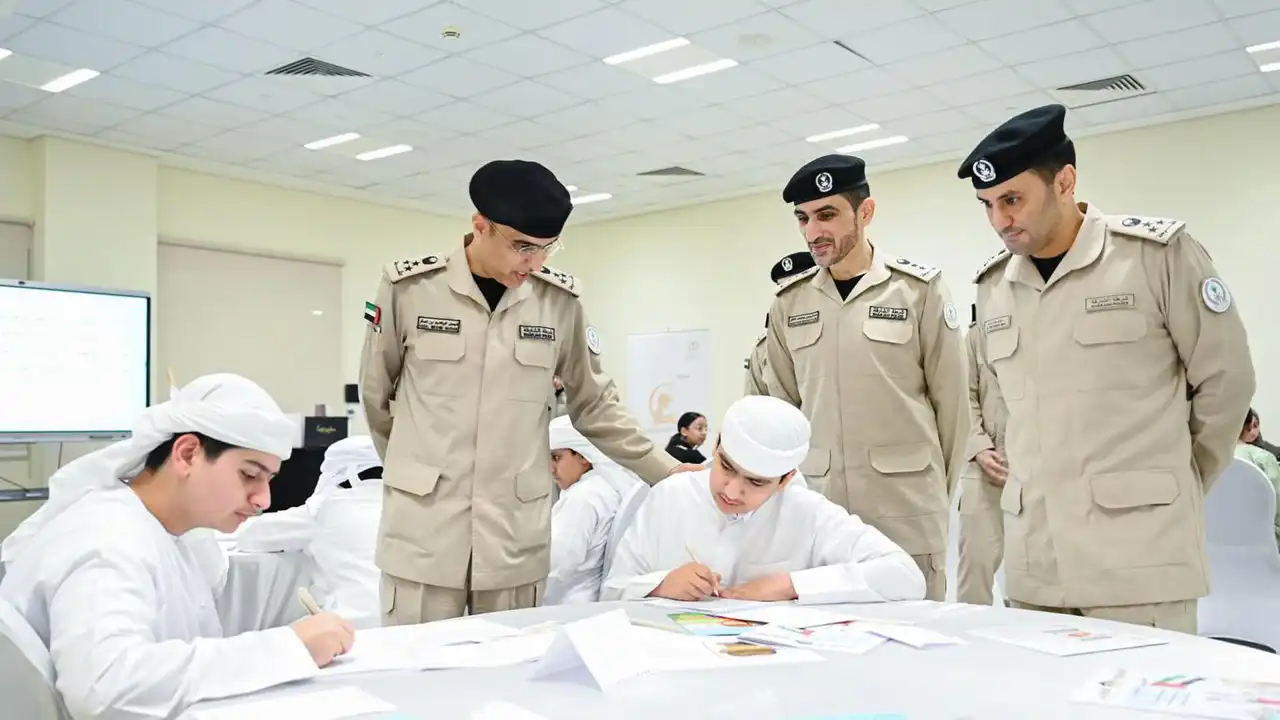 شرطة الشارقة تدعم الأدباء الشباب عبر مبادرة كاتب المستقبل